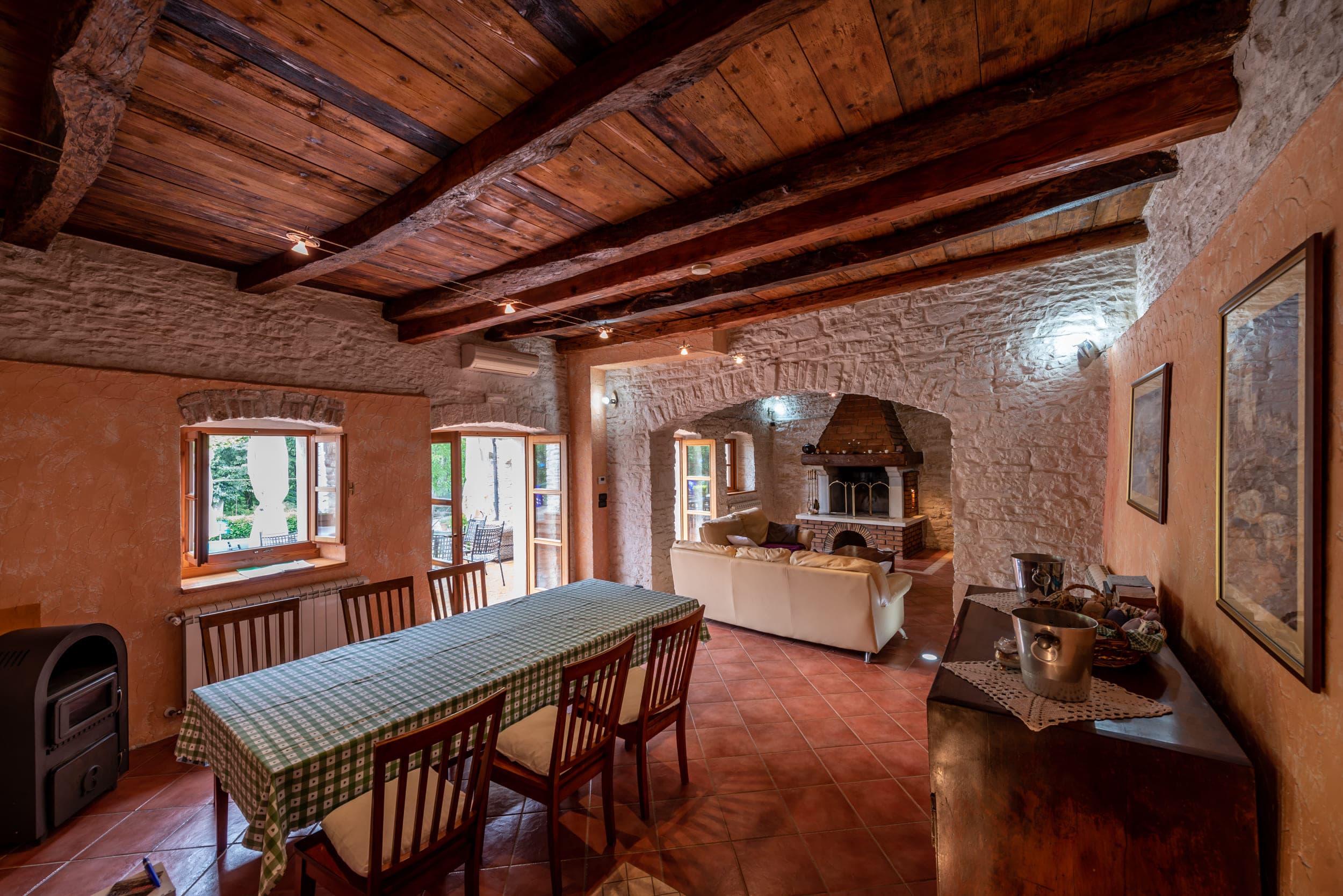 Villa Bergi jacuzzi and wellness area in Žminj, Istria